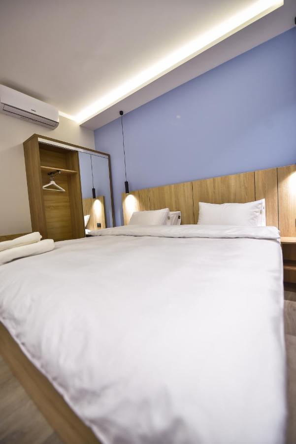 Baron Boutique Hotel エレバン エクステリア 写真