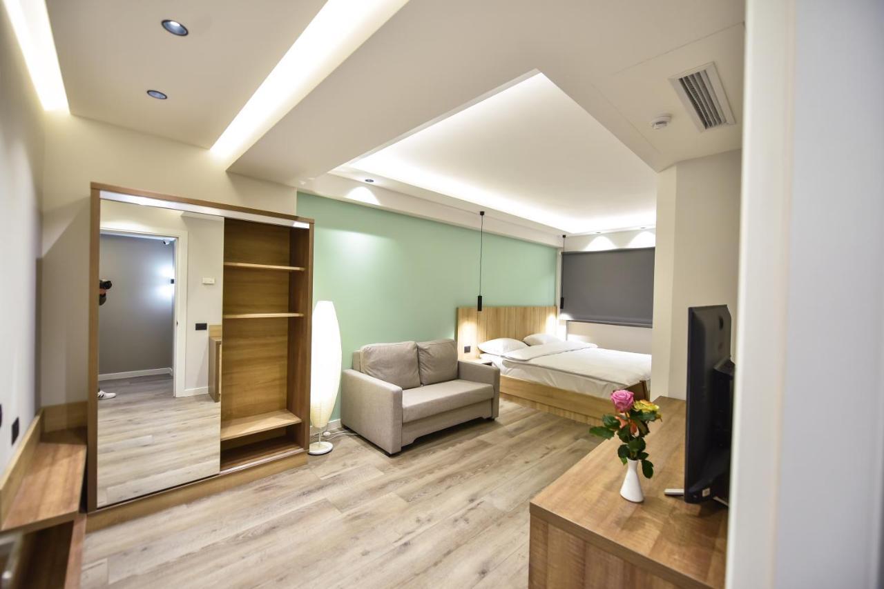 Baron Boutique Hotel エレバン エクステリア 写真