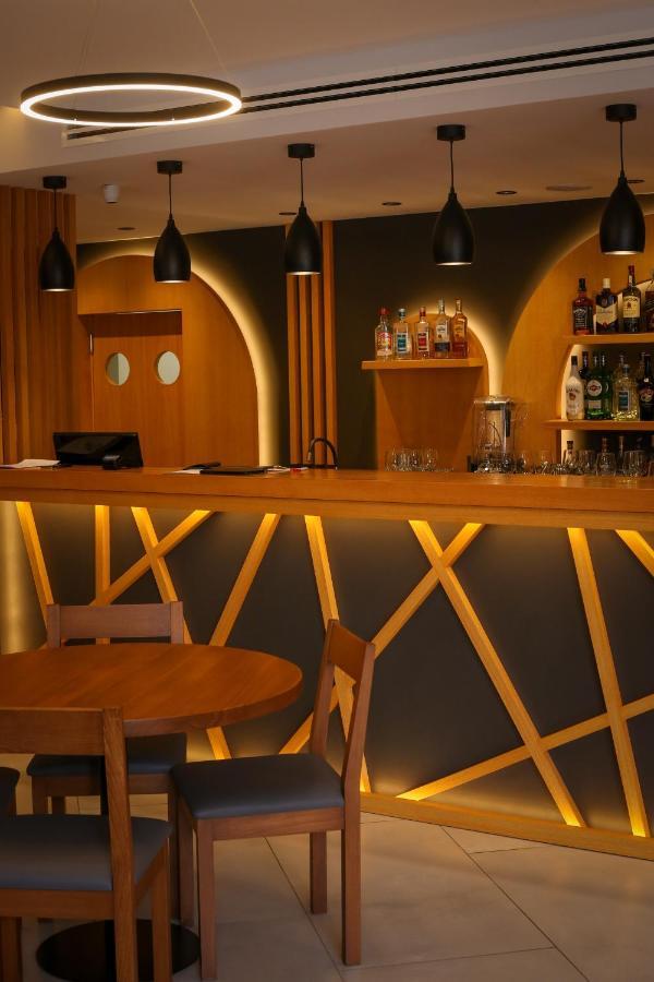 Baron Boutique Hotel エレバン エクステリア 写真